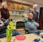 9. Bloemen voor voorzitter en secretaris als bestuur DOP